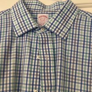 BROOKS BROTHERS 17 1/2 34 Mens dress shirt